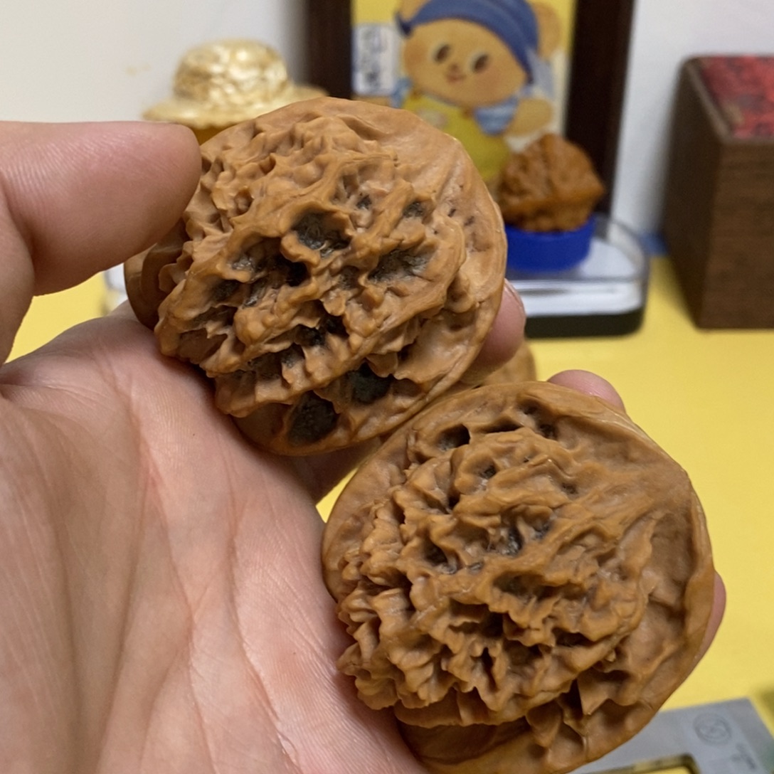 .****吊坠文玩核桃差尺大花