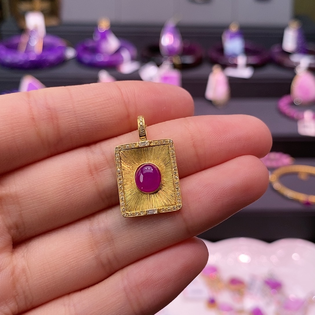 苏纪石（舒俱来）18K金镶嵌吊坠(不含链)