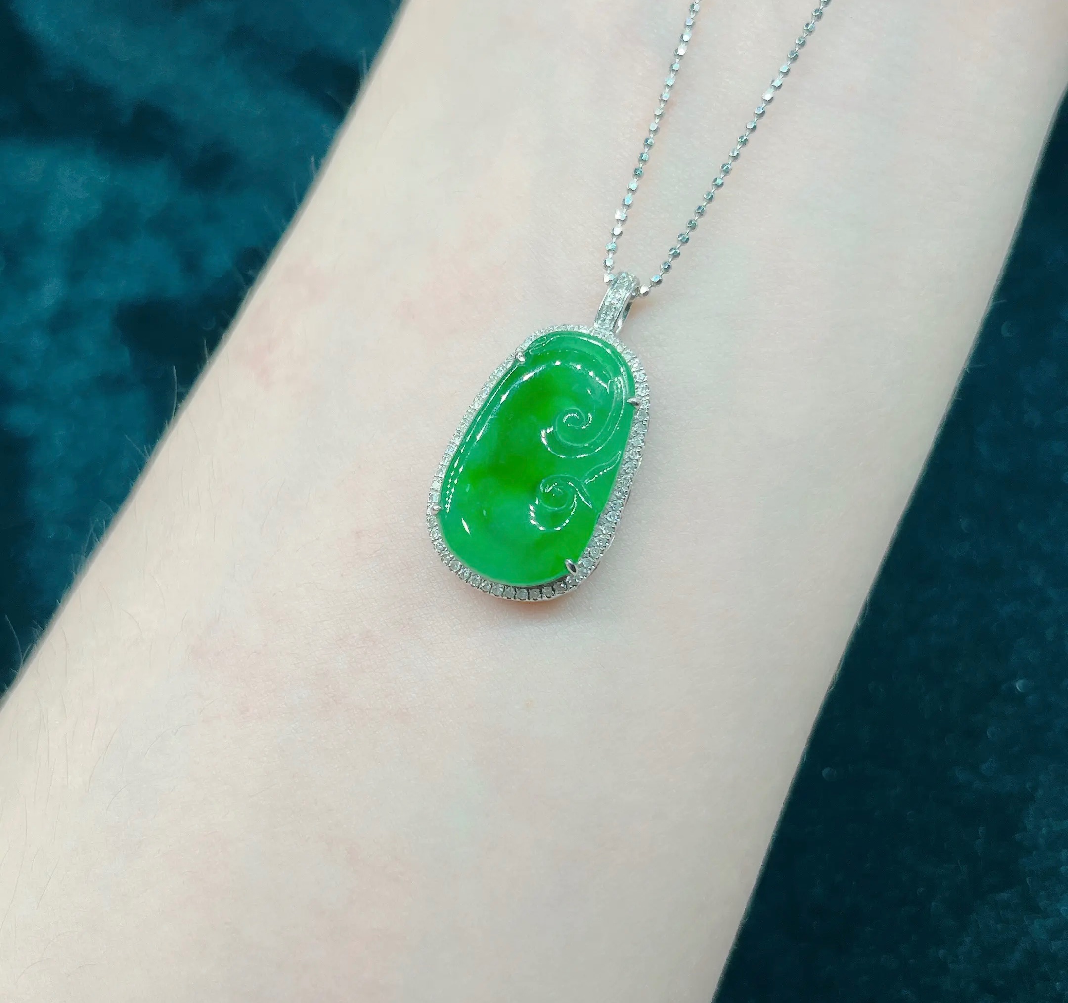 7姐专场/翡翠如意吊坠带18k金项链19.6*12*2.5mmDJ0918FC00821