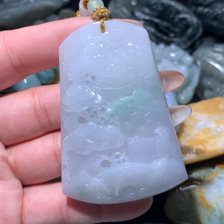 翡翠未镶嵌颈饰保真天然A货翡翠