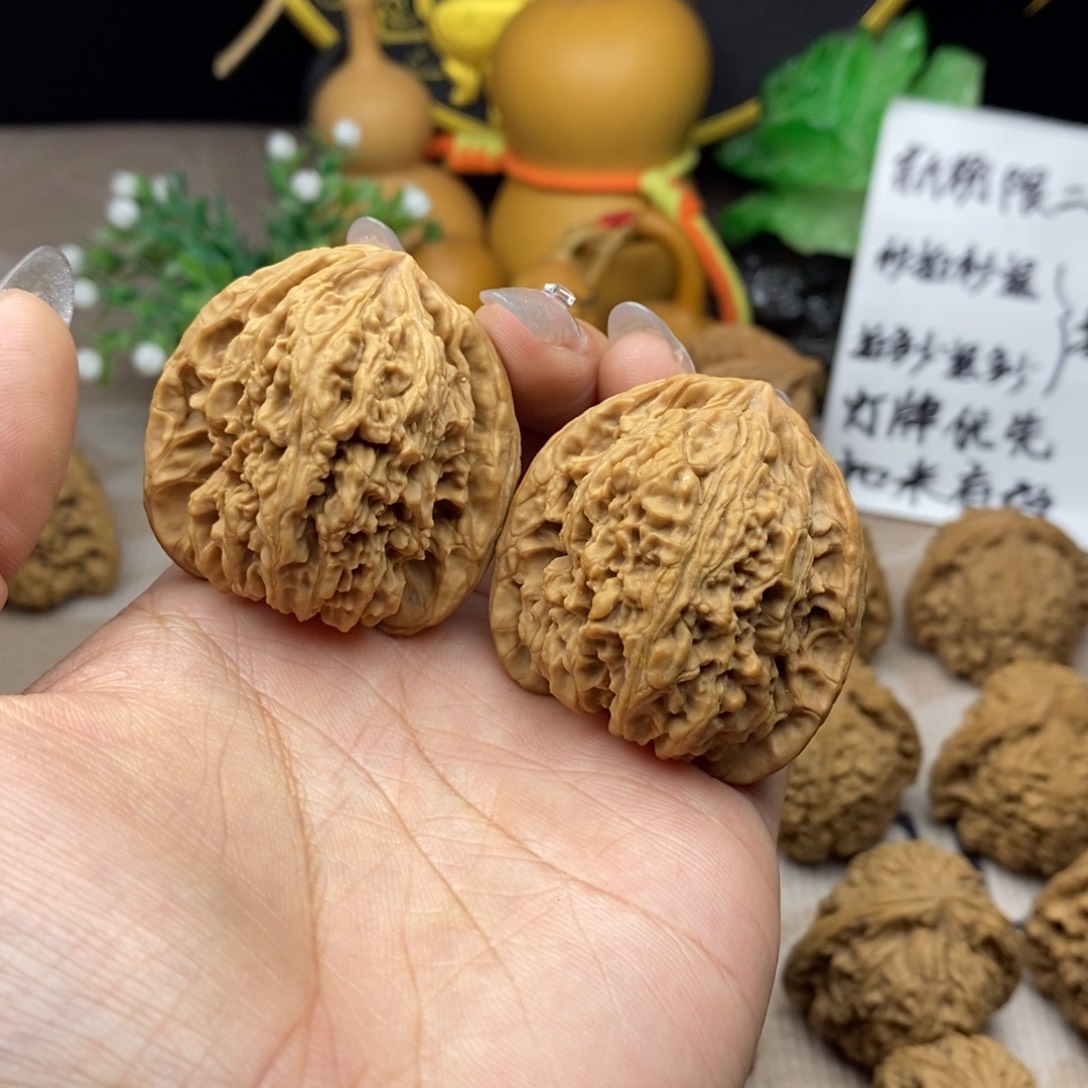 文玩核桃吊坠涿鹿