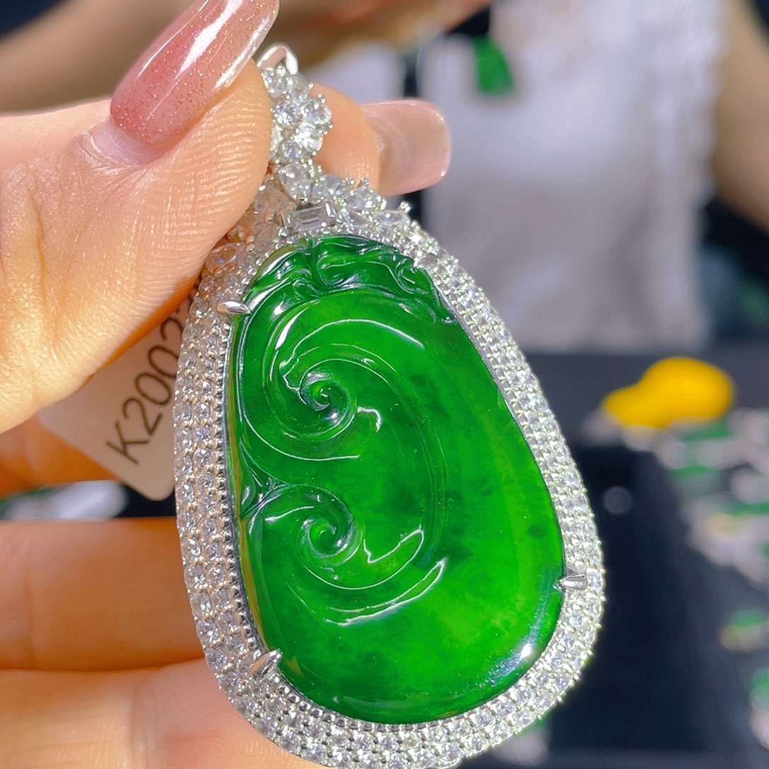 翡翠银S925镶嵌颈饰天然