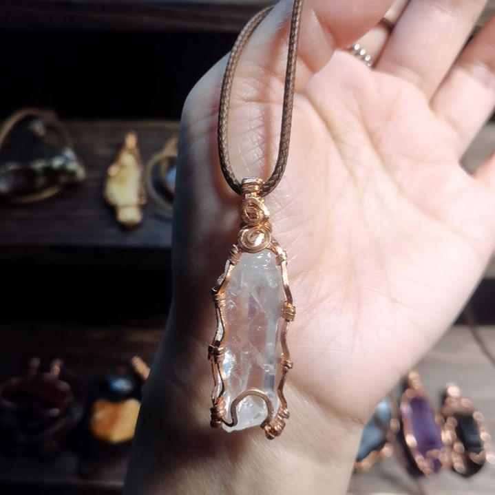 石材33*12*12MM左右有矿坑矿缺不规则形状