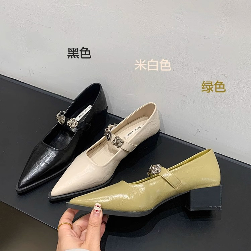 韩版浅口一字带玛丽珍鞋粗跟高跟鞋女鞋子早春新款法式单鞋小皮