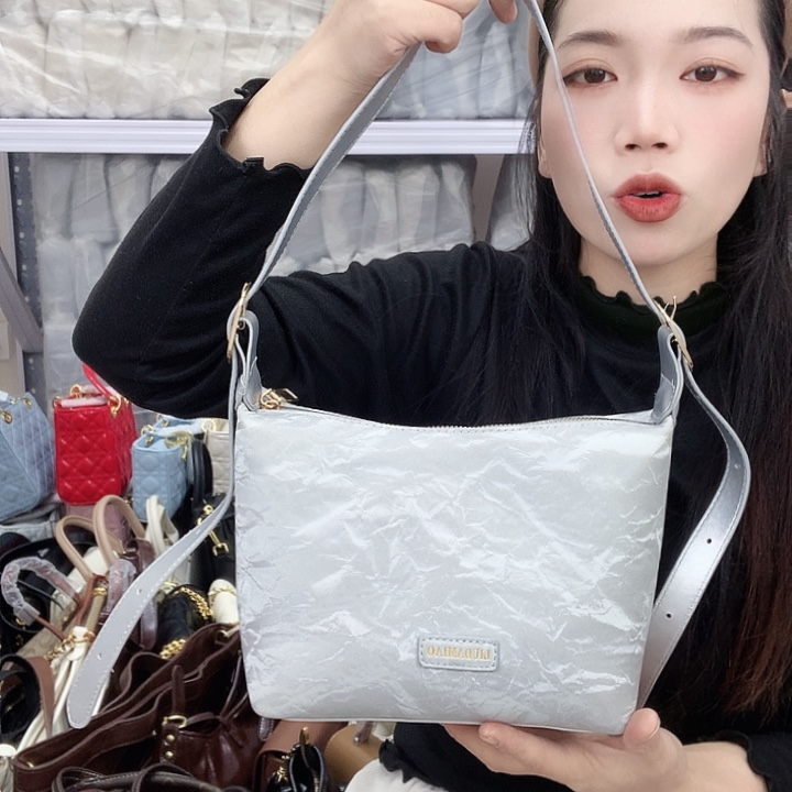 小牛皮（革）牛剖层皮革牛皮（革）