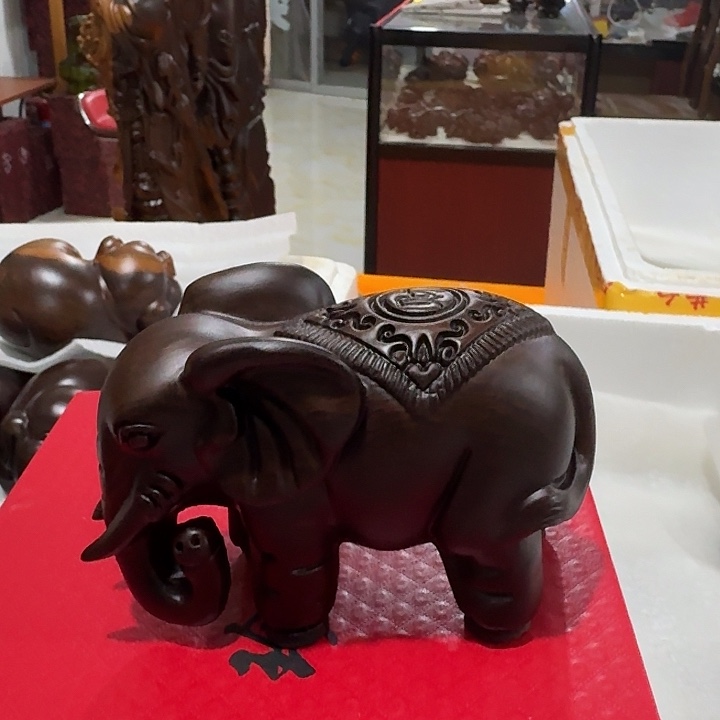 风车木（黑檀木）12cm黑檀木福财象