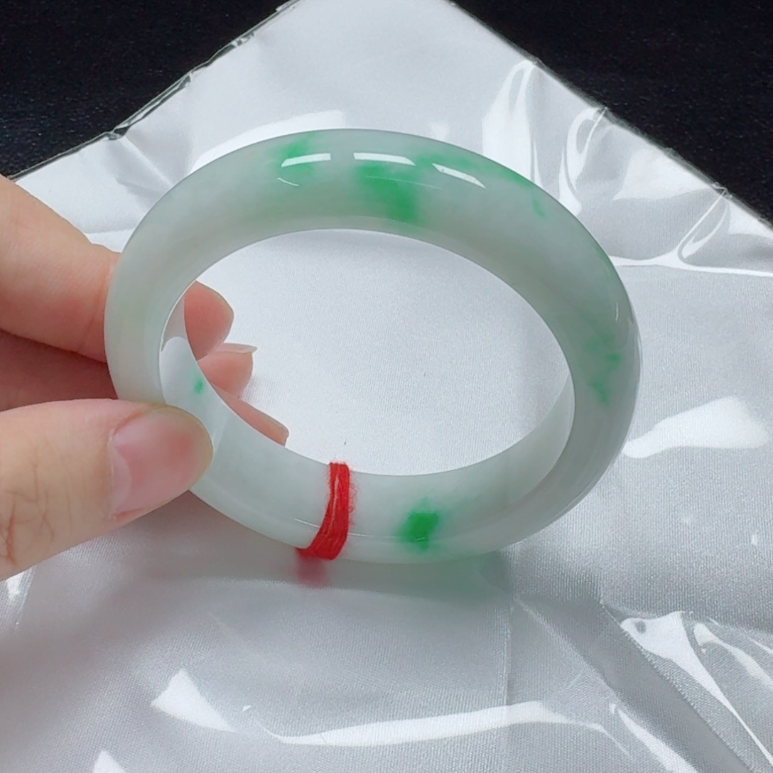 翡翠未镶嵌手镯5455