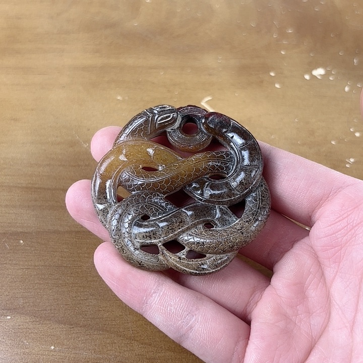 和田玉未镶嵌挂件龍**世