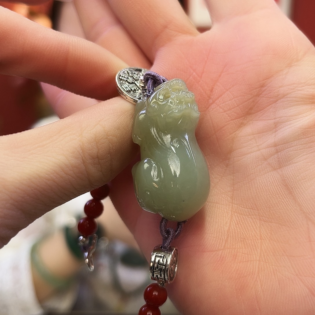 和田玉手链未镶嵌皮球