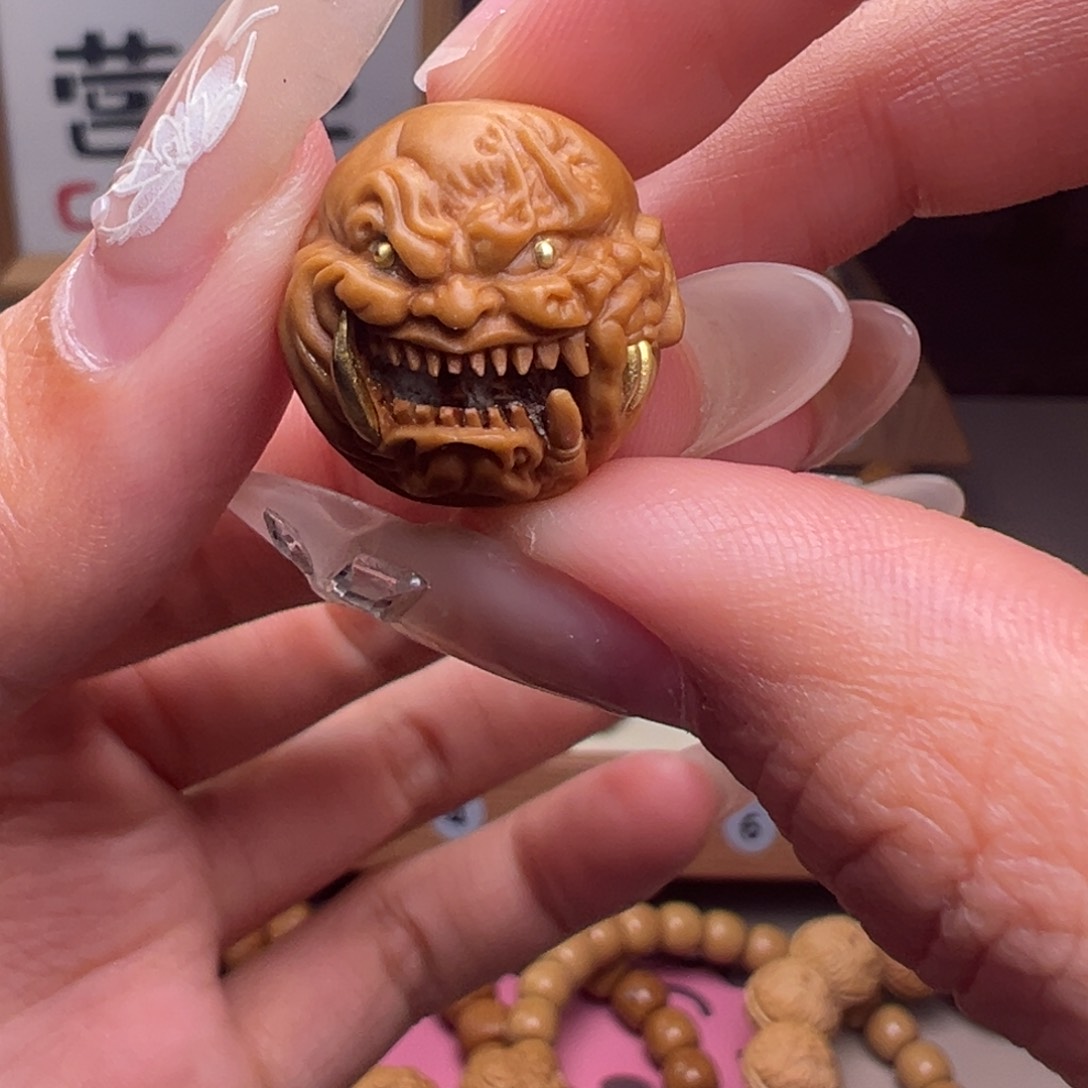 文玩核桃把件镶嵌款獠牙恶僧18➕尺寸全品有正常封口线