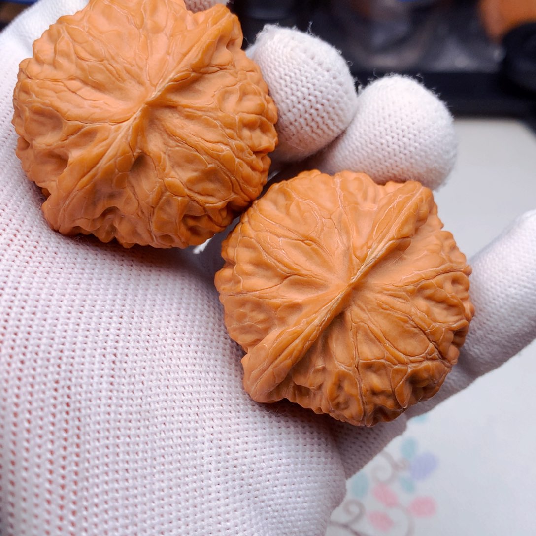 文玩核桃吊坠尼****面宫灯