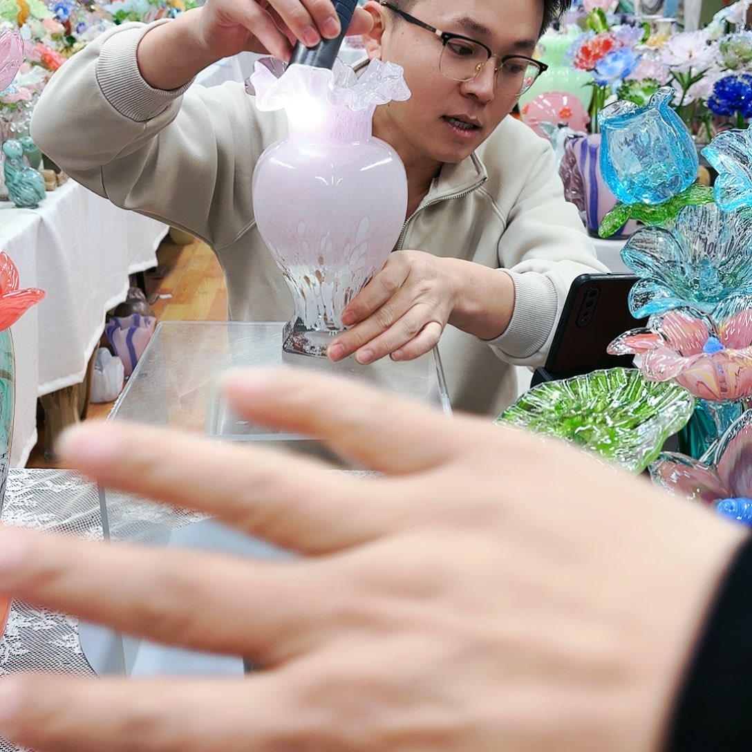 福利不退不换琉璃花瓶艺术品