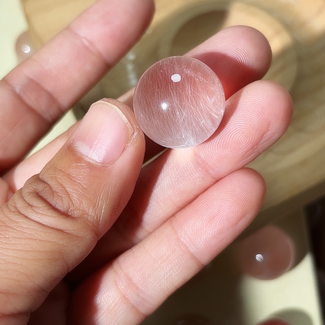 默***3水晶珠宝半成品未镶嵌打孔不退不换