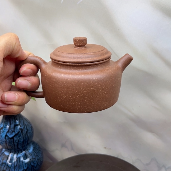 紫砂茶壶段泥德中230c c