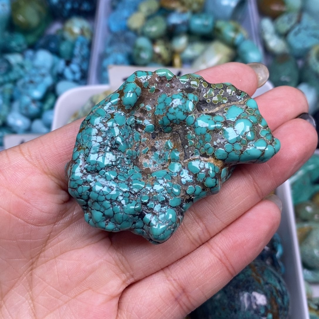 绿松石未镶嵌挂件