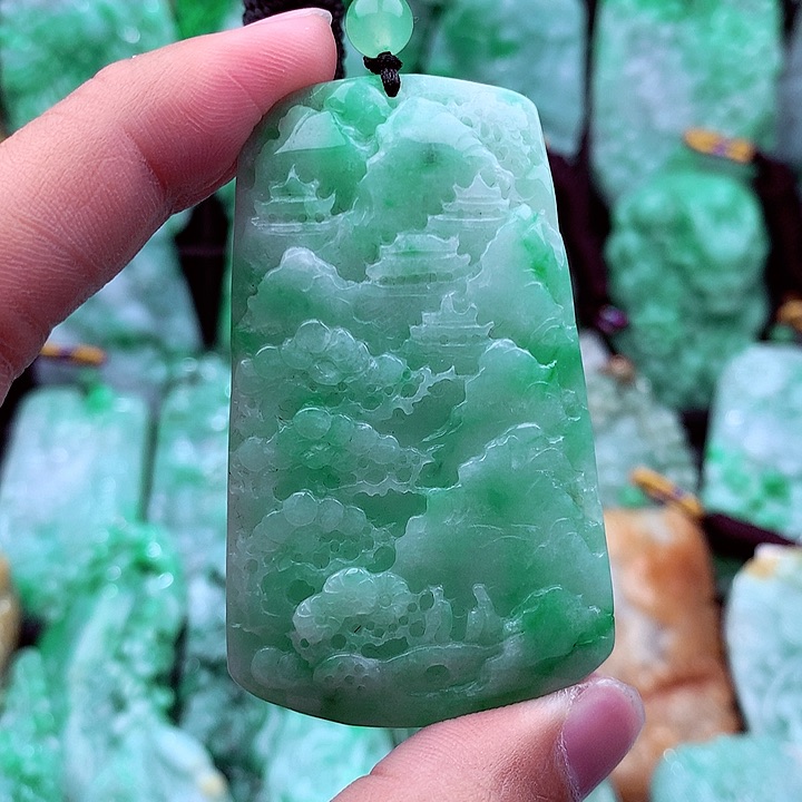 翡翠吊坠(不含链)未镶嵌
