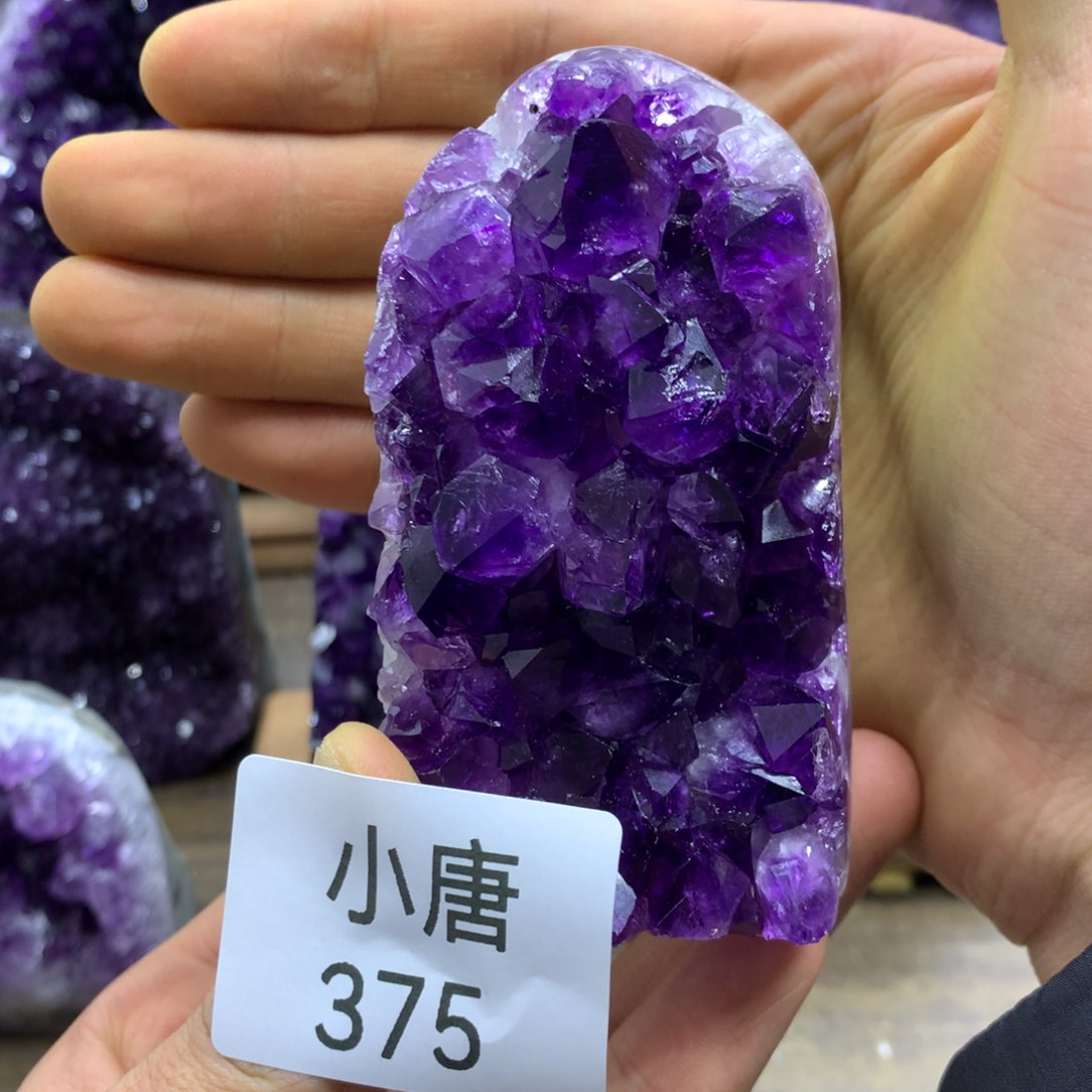 紫晶大型摆件（非配饰）未镶嵌