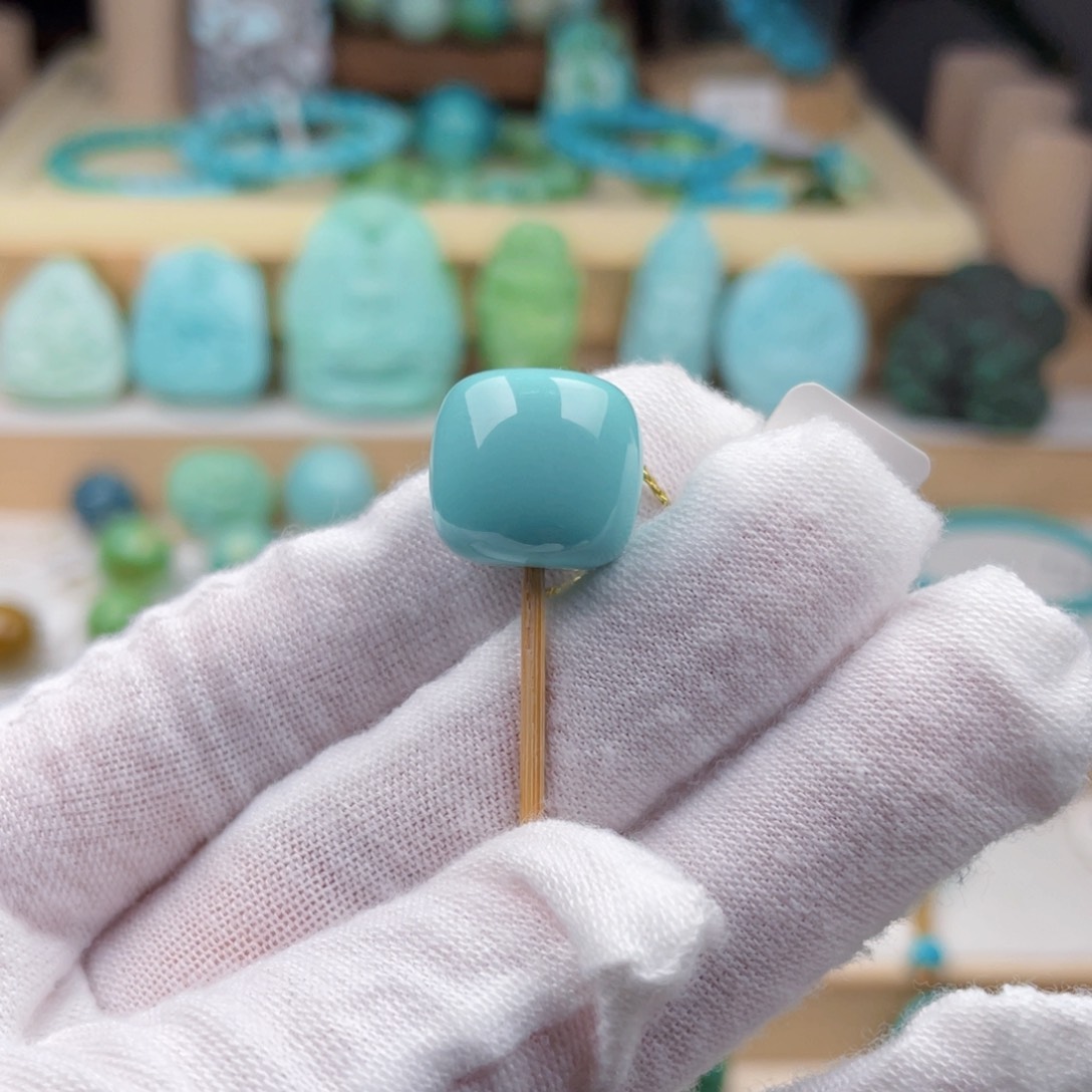 未镶嵌绿松石珠宝奇石函*