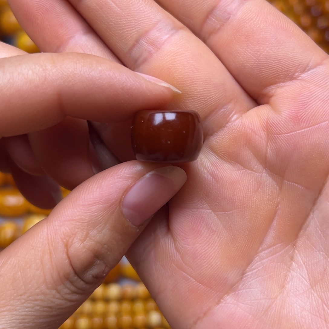 琥珀未镶嵌吊坠(不含链)