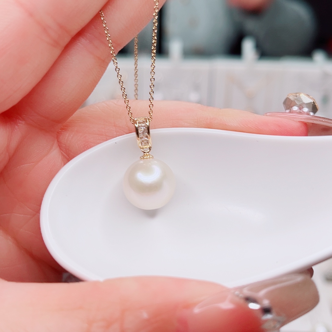 淡水珍珠吊坠(赠链)合金