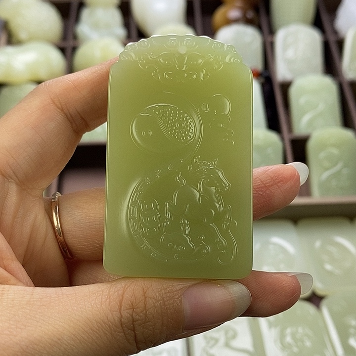 昆仑石双面羊守护