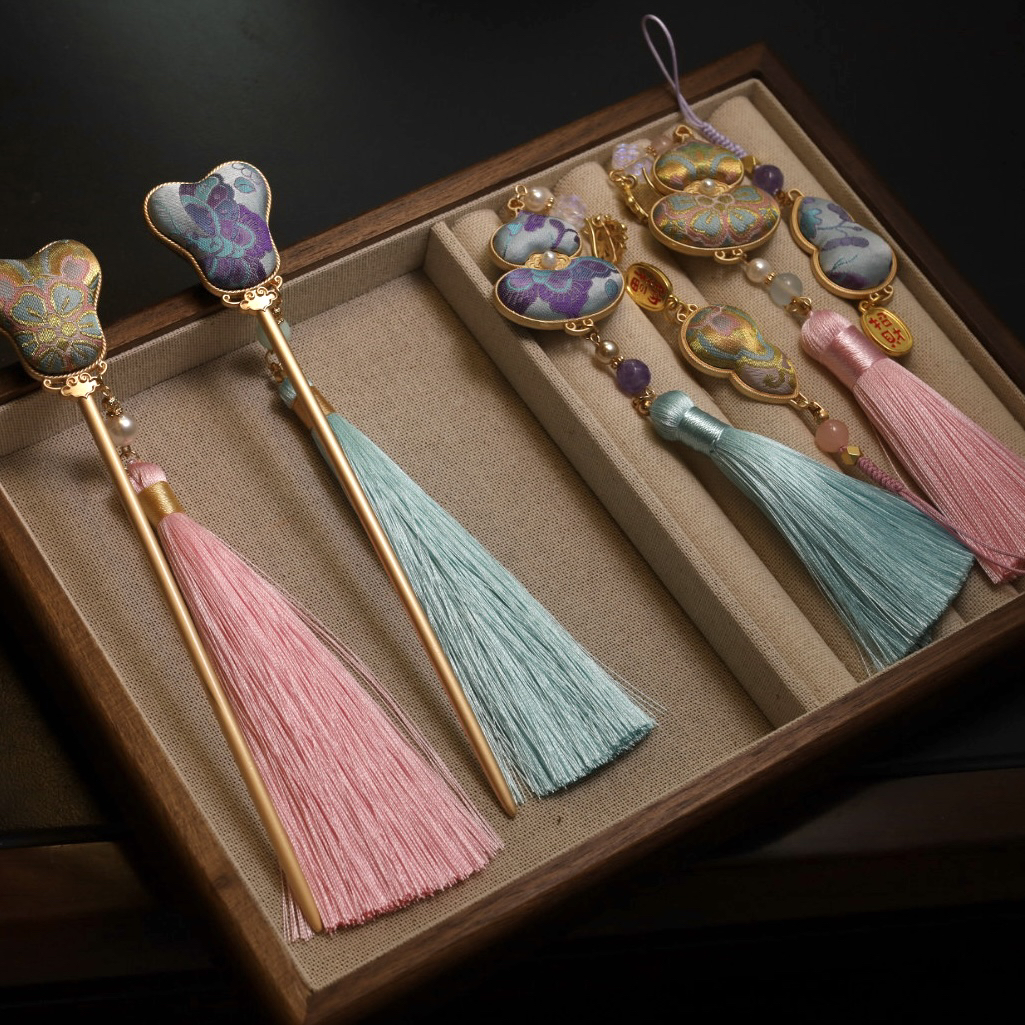 （念到名字再付款！！）桑蚕丝宋锦饰品新中式国风首一物一拍 不退换