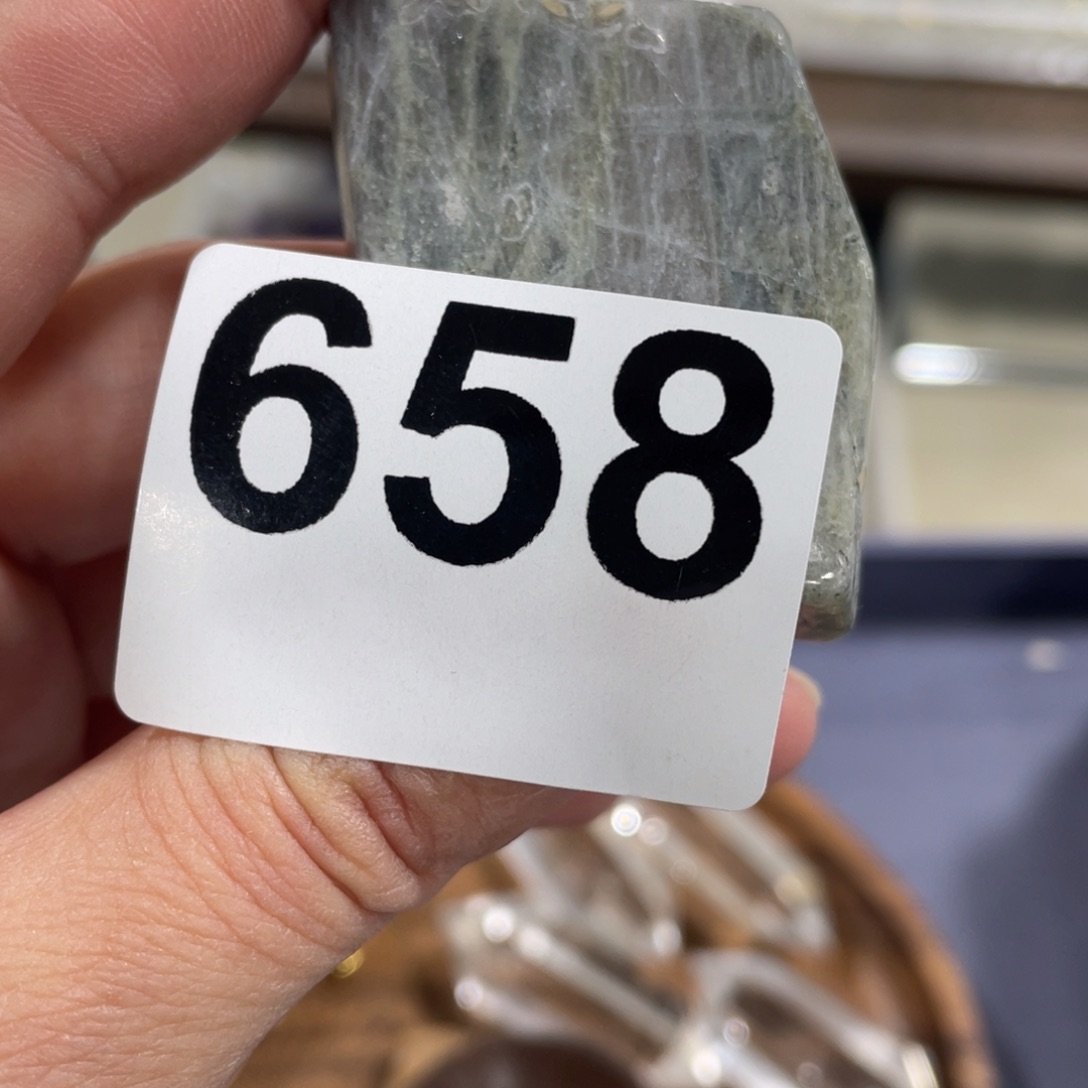 未镶嵌水晶珠宝半成品