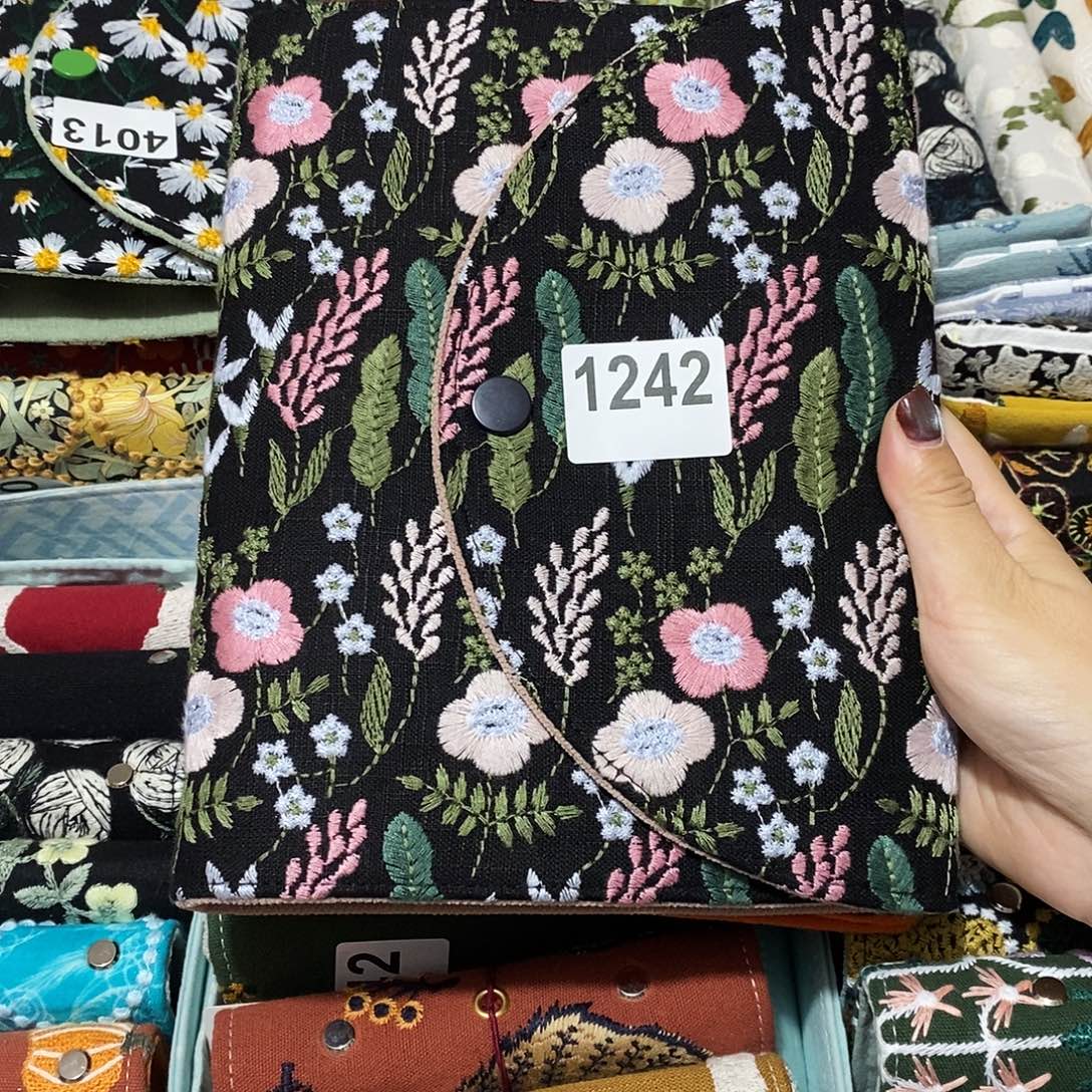 织绣A5三折送纸1242