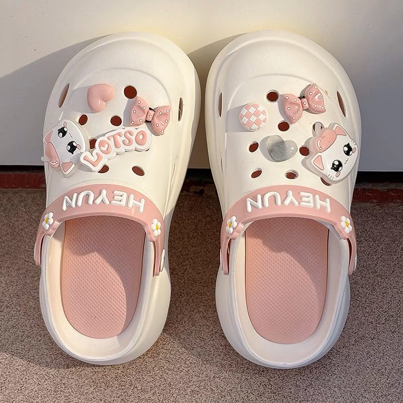 百搭时尚网红洞洞鞋夏季新款