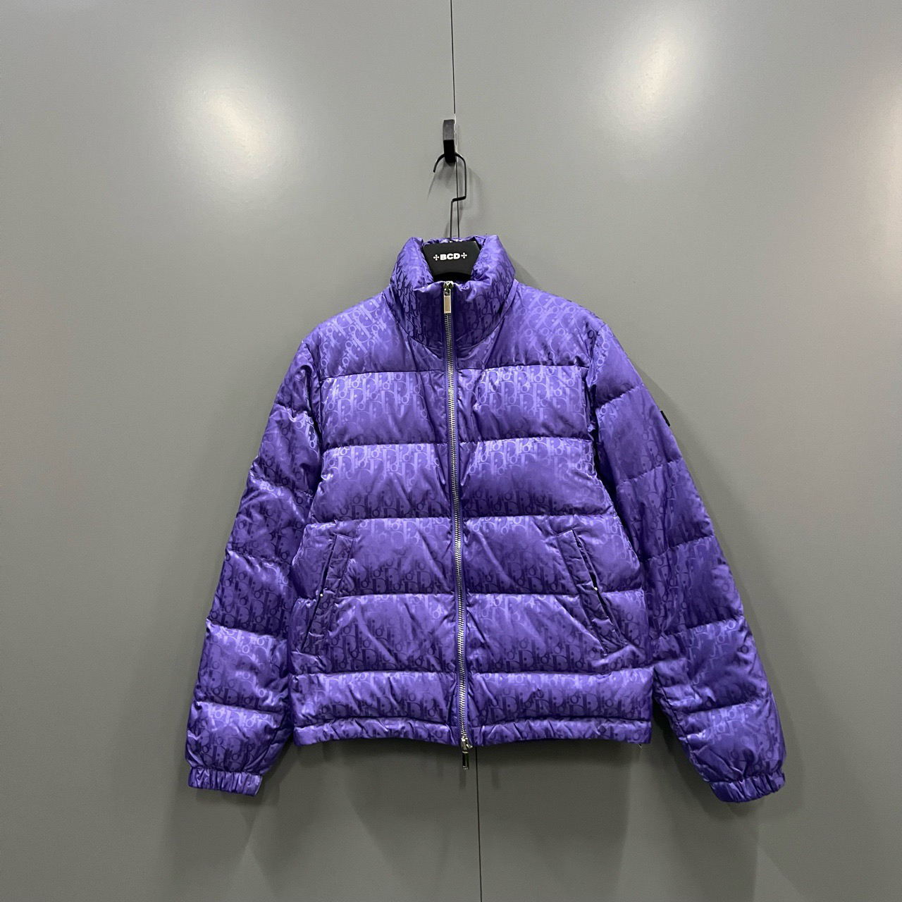 95新 DIOR/迪奥 （jp）121紫色满印老花羽绒服 44码/