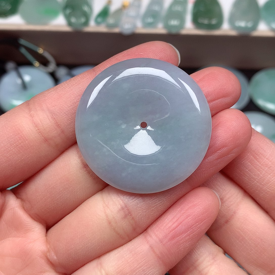 翡翠颈饰未镶嵌平安扣A