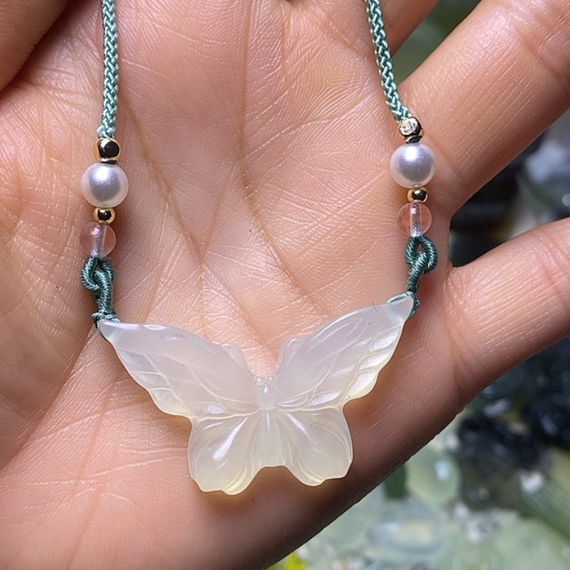 【闪购商品】蛇纹石玉颈饰未镶嵌