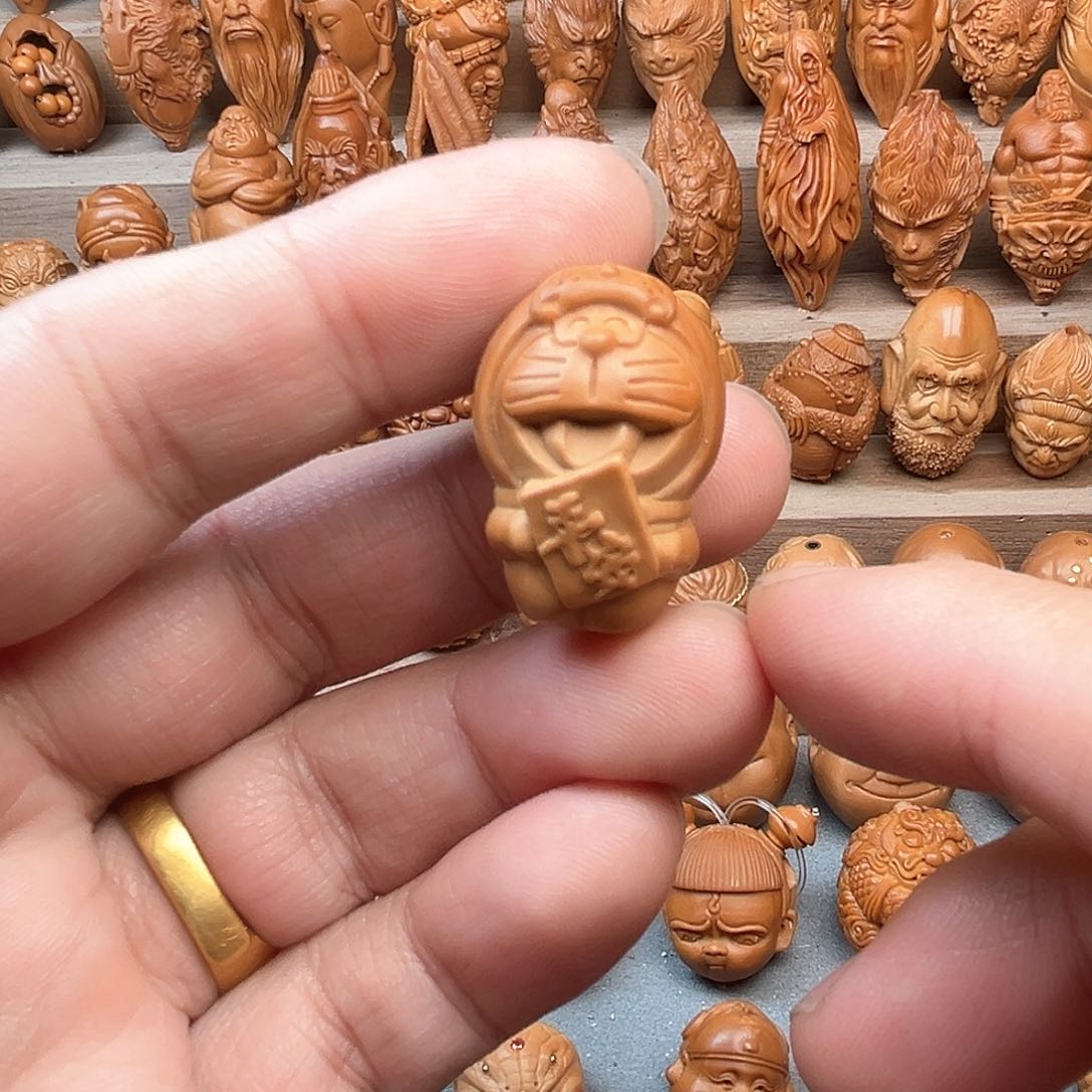 橄榄核吊坠19机器猫