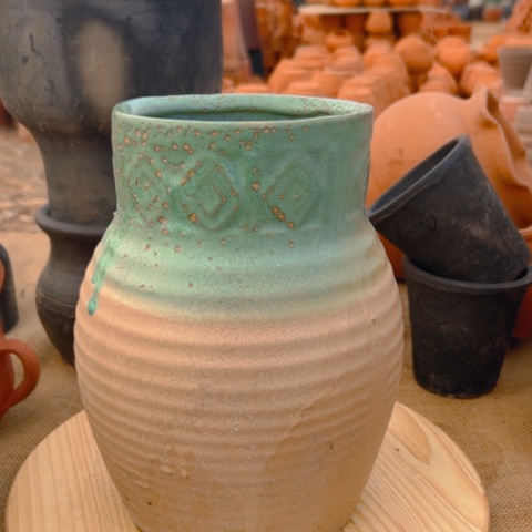 红陶口13高24微瑕上釉