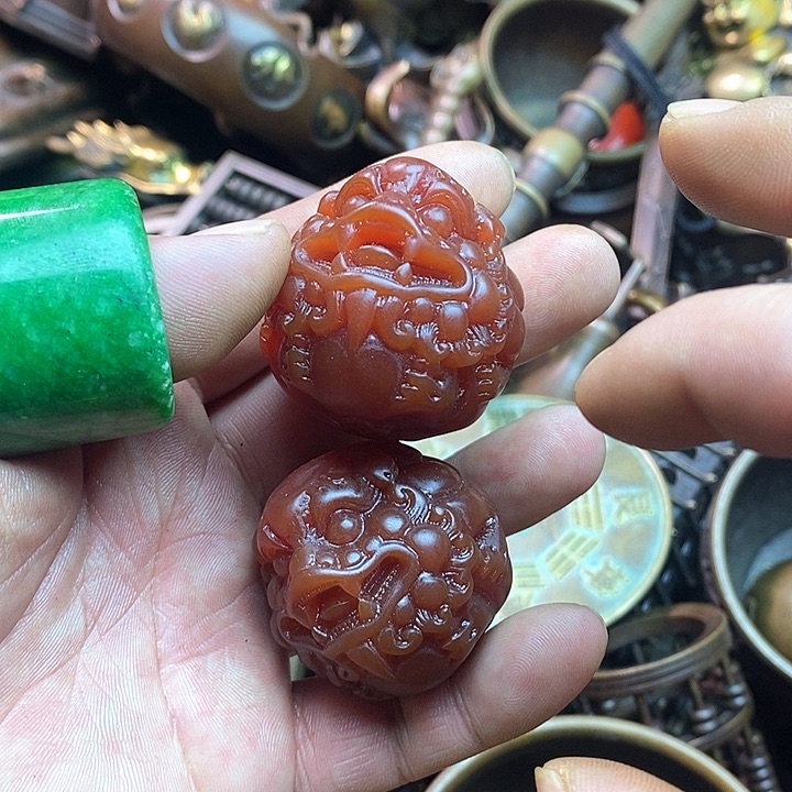 平平安安健健康康