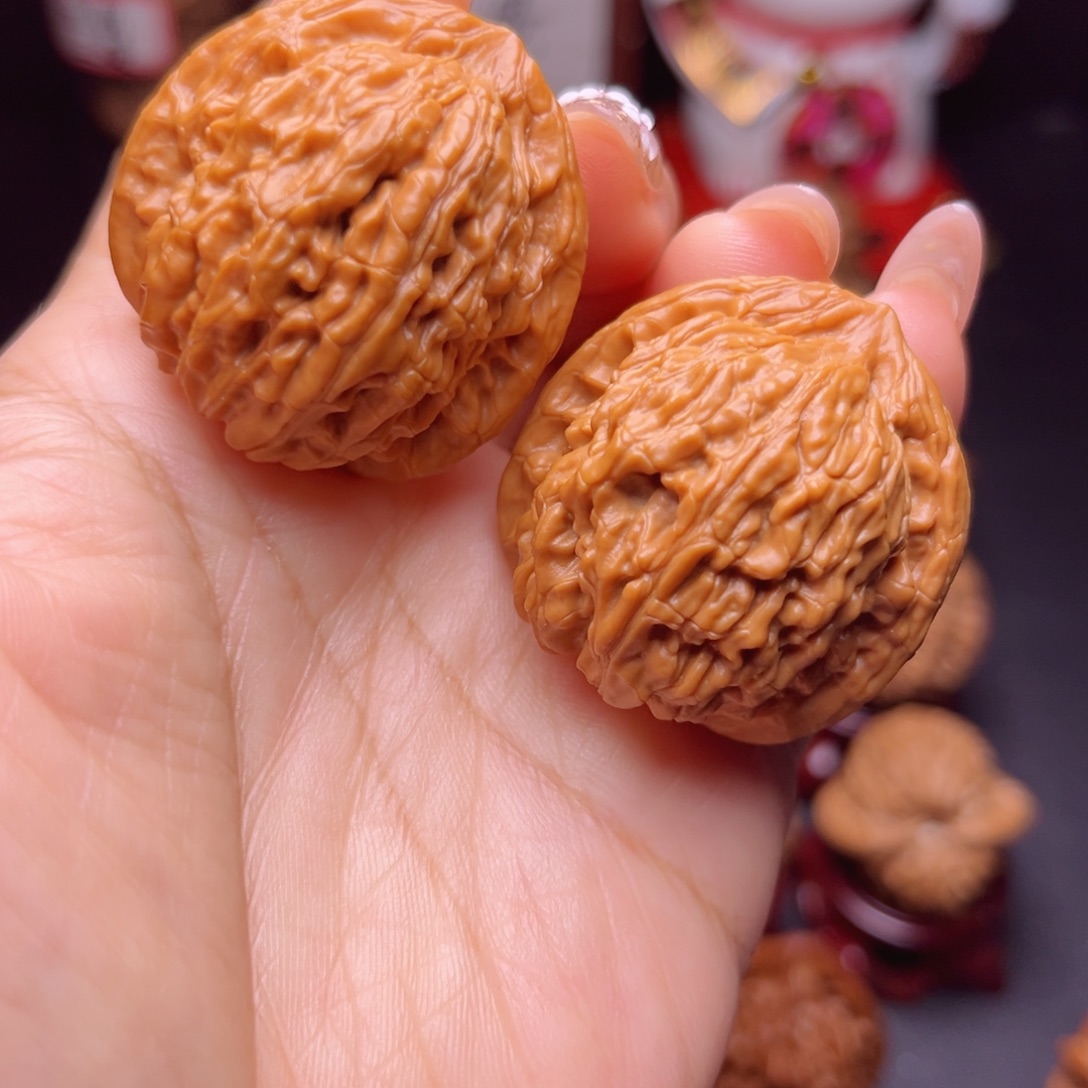 文玩核桃吊坠芙蓉狮子头