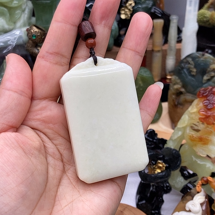 未镶嵌岫玉手把件