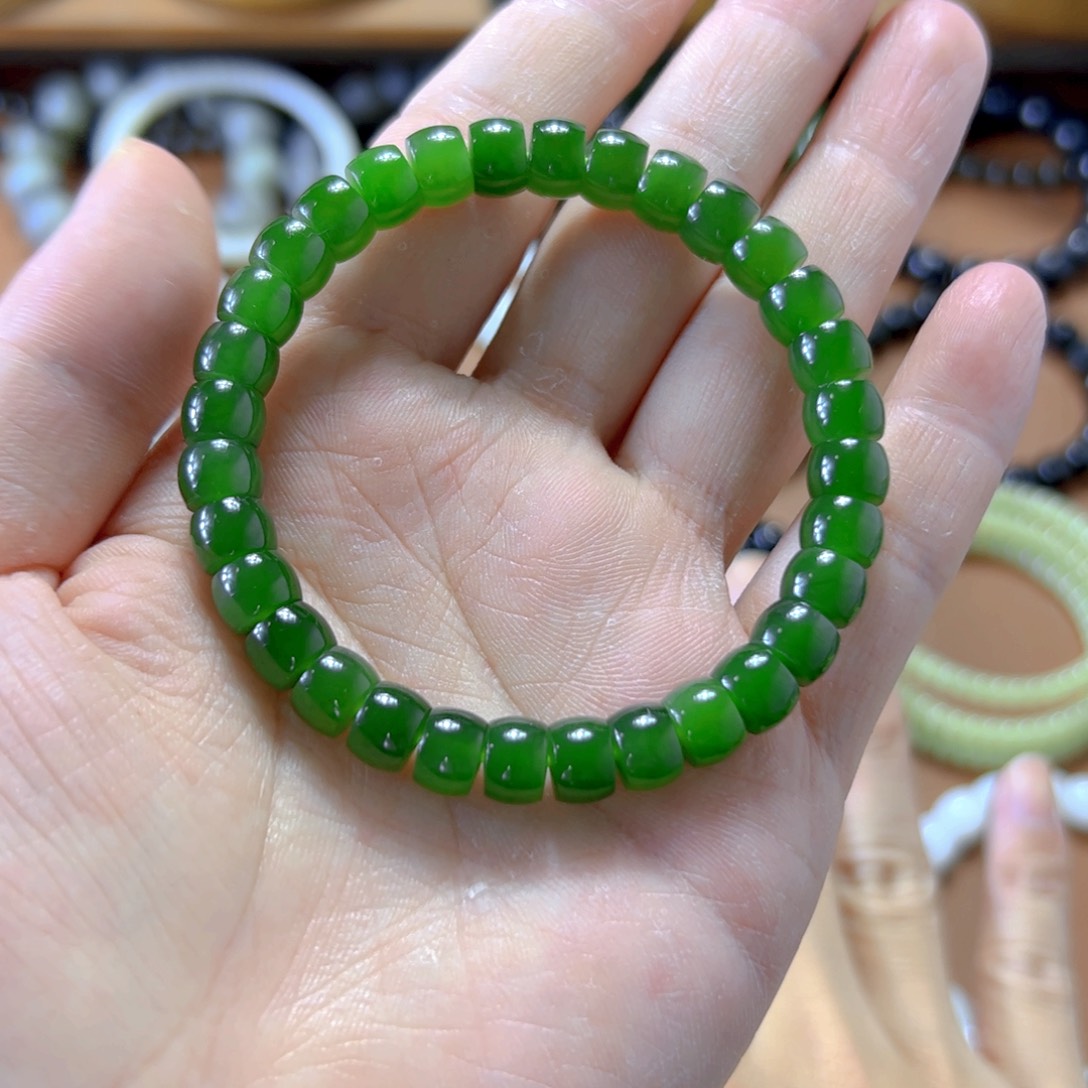 和田玉手串未镶嵌C****?