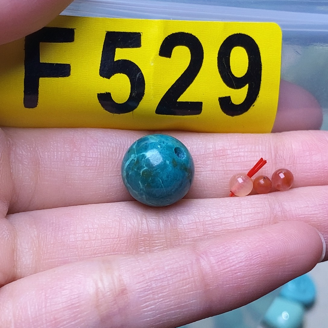 未镶嵌南红玛瑙珠宝奇石