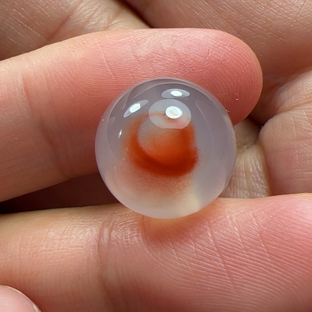 南红玛瑙珠子未镶嵌