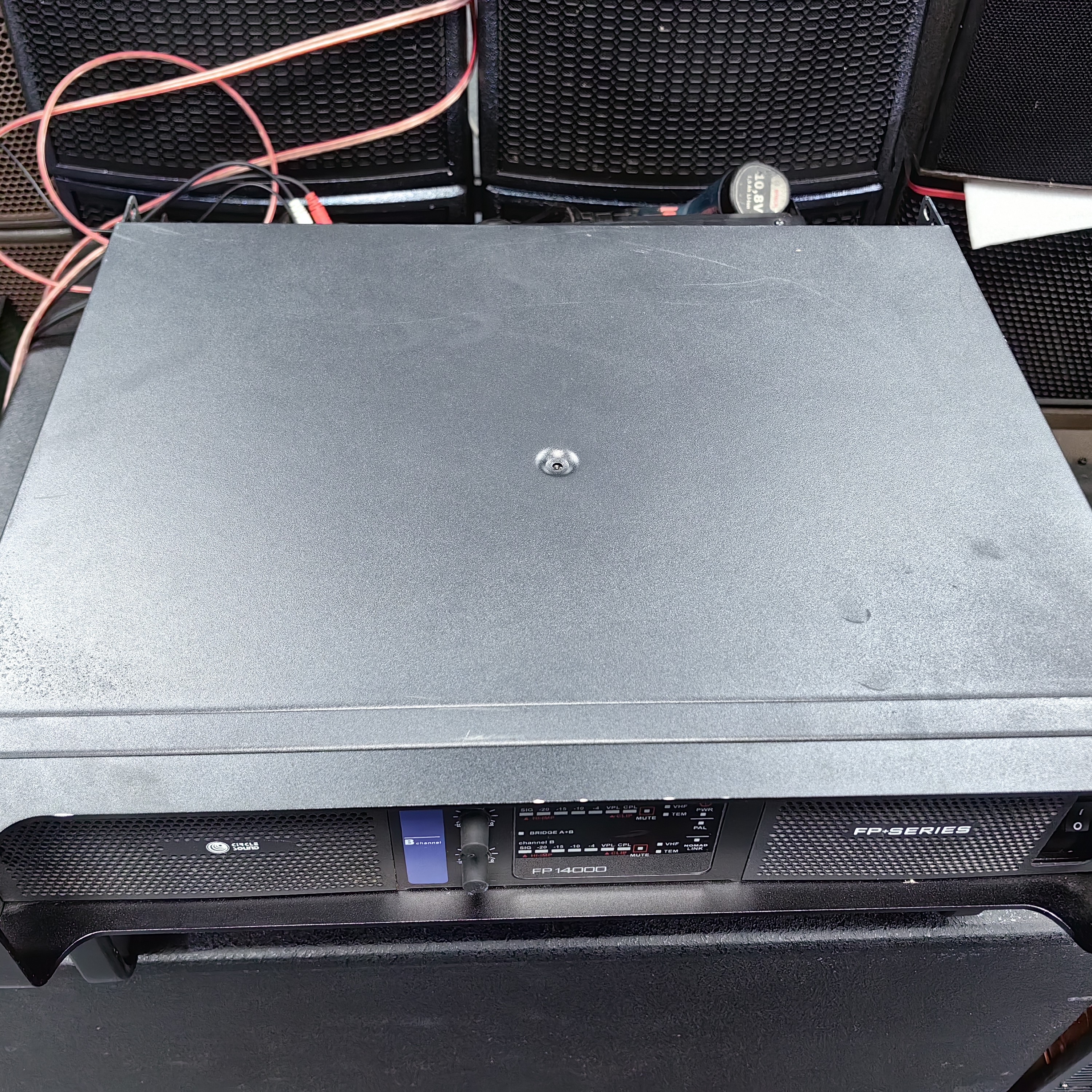 8新  二手两通道大功率开关电源功放（不包邮）