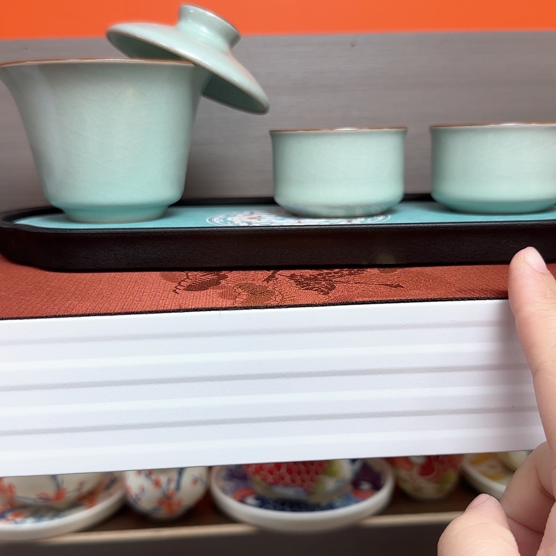 你们先走哇啊等你们