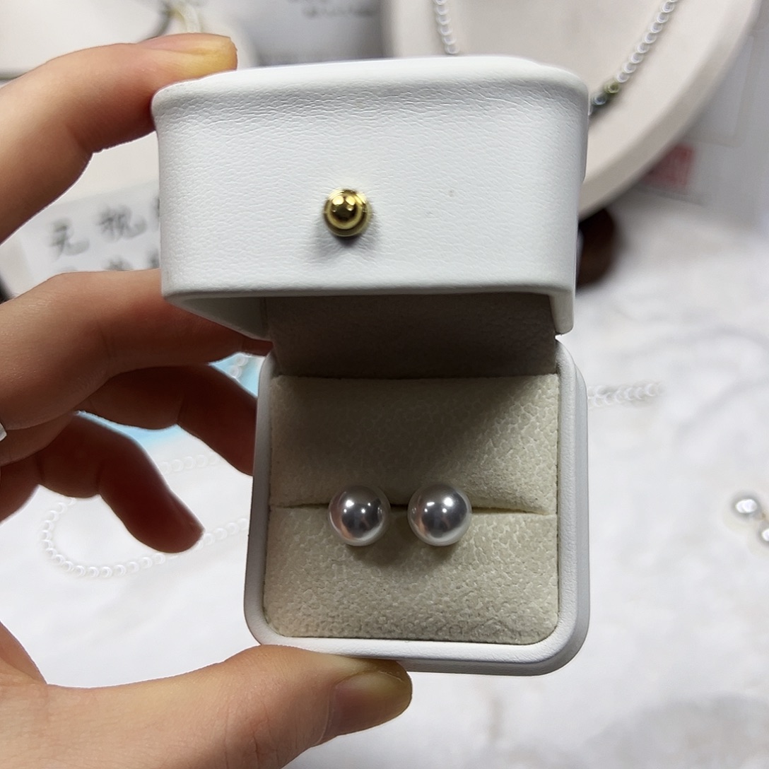 非金属925银白珠耳钉