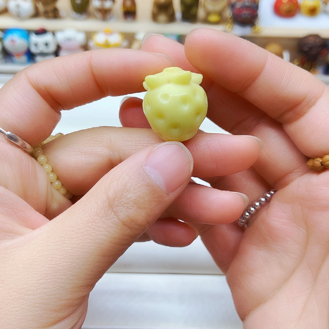 白玉菩提吊坠手工打磨配饰