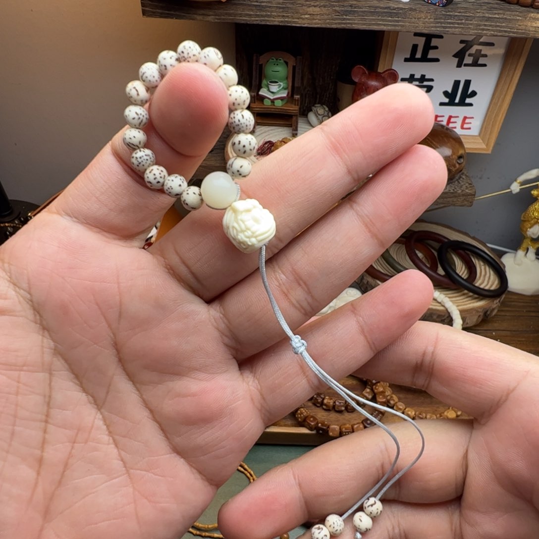菩提根/象牙果手串