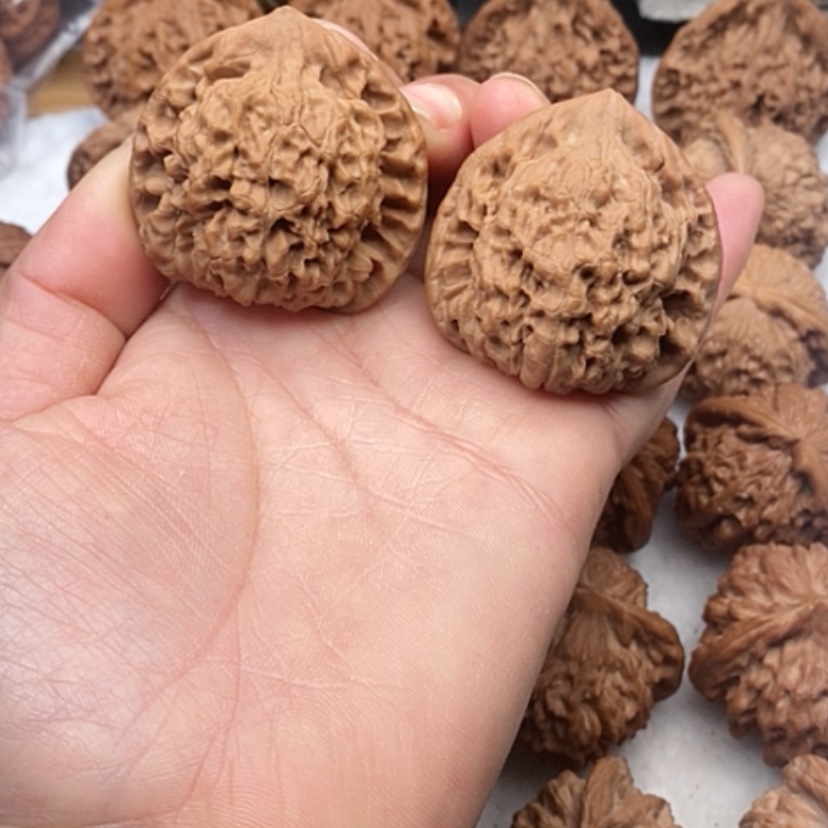 【闪购商品】吊坠文玩核桃官帽