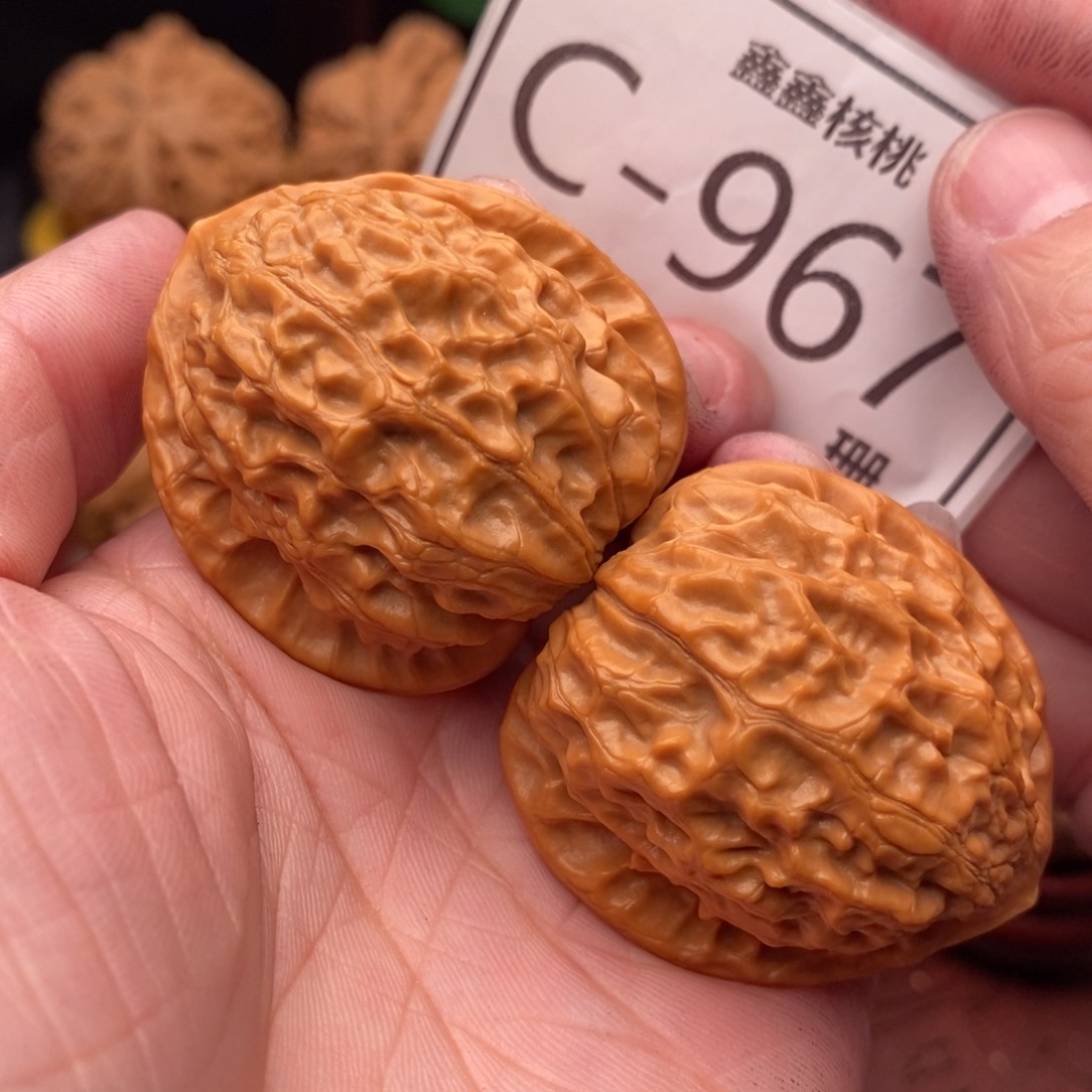 文玩核桃把件金牛39