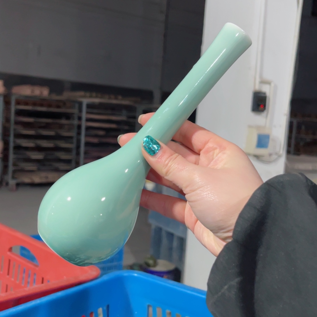 瓷片哈哈哈哈哈哈哈哈呵呵呵