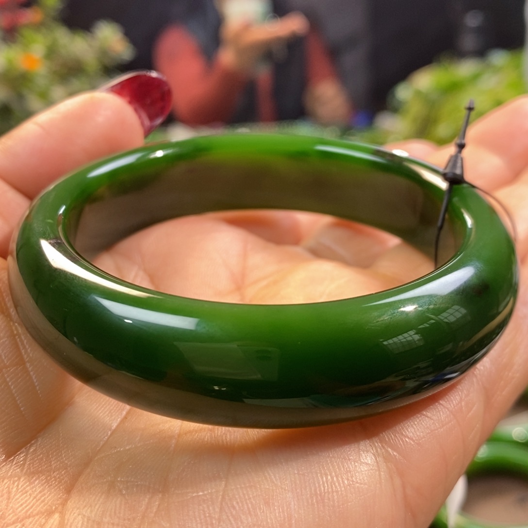 和田玉（碧玉）手镯未镶嵌