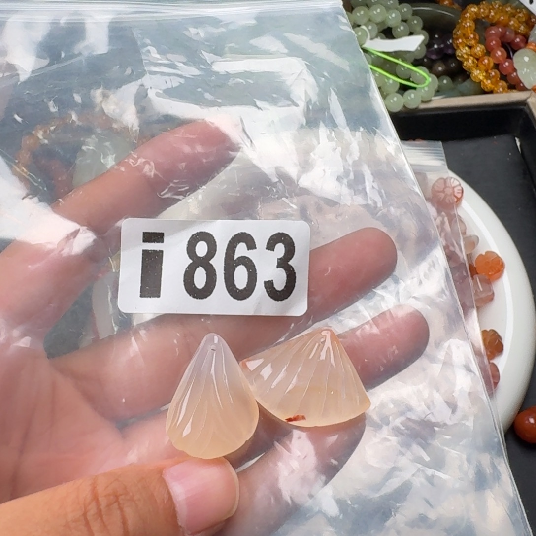 南红玛瑙未镶嵌珠宝奇石